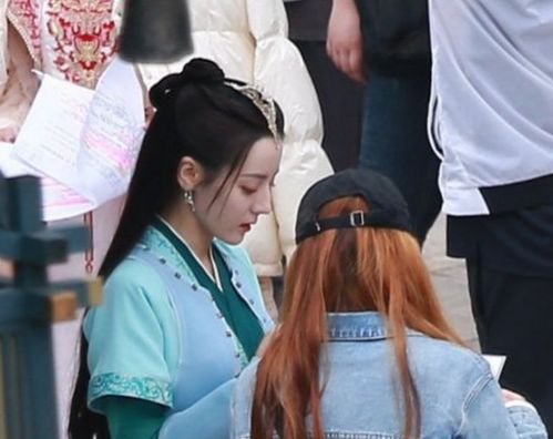 《驭鲛记》杀青路透引热议 迪丽热巴造型惊艳，质感升级显匠心